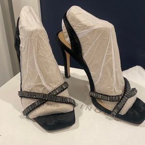 Veronica Beard Analita high heel size 6